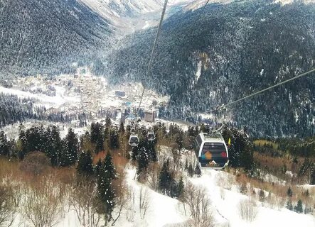 Что лучше домбай или архыз