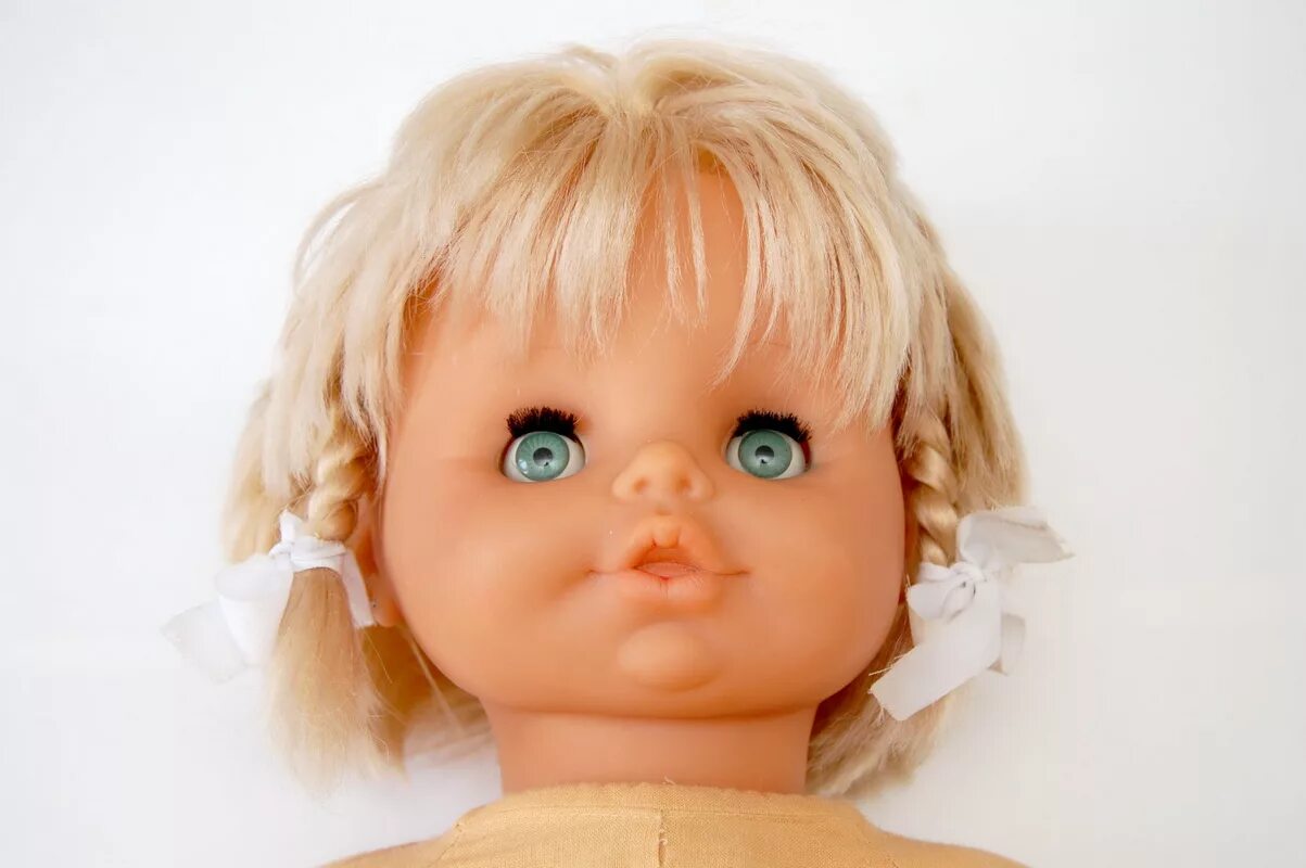 Голова куклы. Кукла с резиновой головой. Резиновые куклы детские. Кукла пупс резиновая. Голова пупса