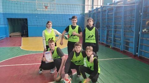 Спортивная школа 10 класс