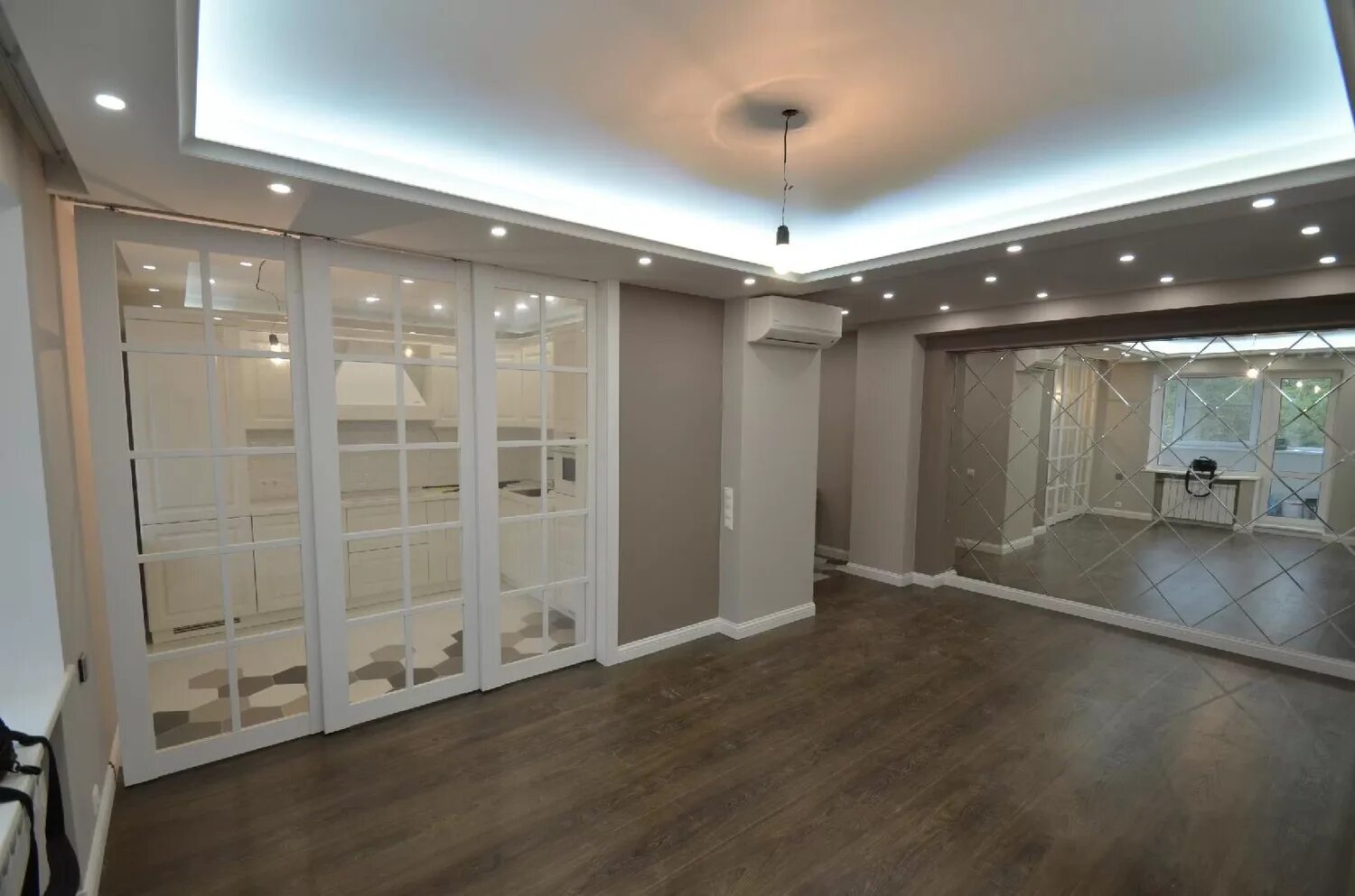 ремонт квартир без посредников. евроремонт квартиры. красивая отделка квартиры. евроремонт квартир под ключ. отделка потолка в новостройке.