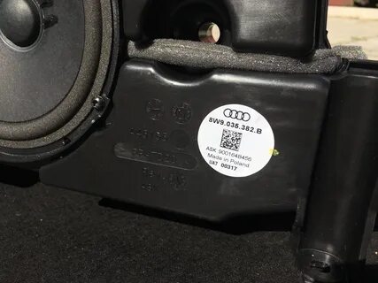 Audi a4 сабвуфер