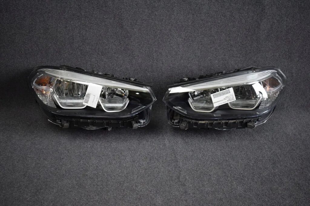 Фара на бмв х3. BMW x3 g01 фары. BMW x3 g01 led фары. Галоген фары BMW x3 g01. BMW g01 фары галоген.