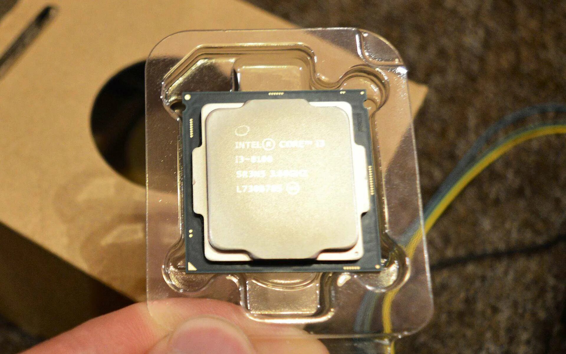 Процессор Intel Core i3-8100. Ш3 8100. Intel(r) Core(TM) i3-8100 CPU @ 3.60GHZ 3.60 GHZ. Intel Core i3-8100 CPU 3.60GHZ.