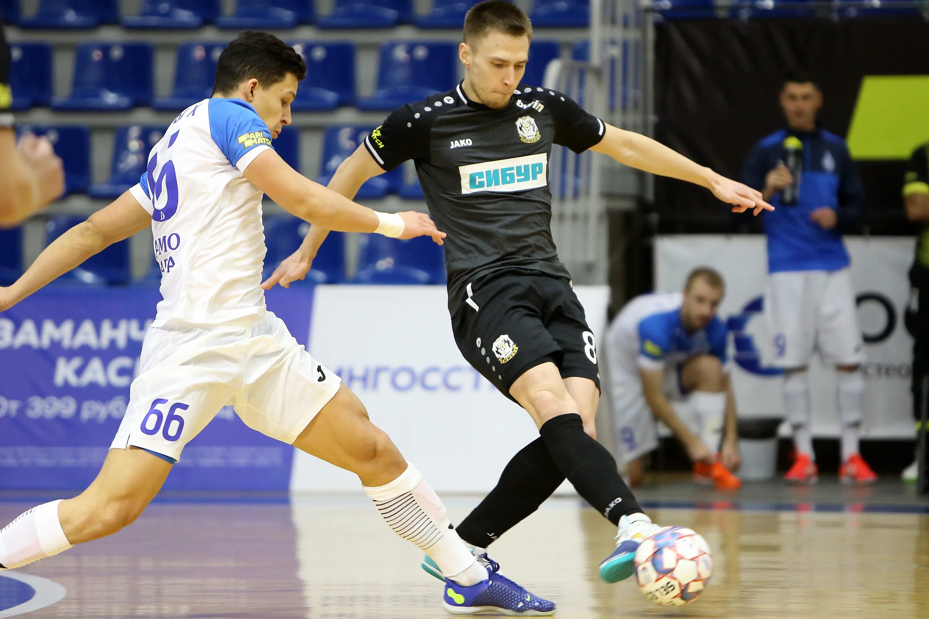 Матча тюмень. Фк тюмень девочки. Фк тюмень. Молодежка мфк тюмень. Сибирь тюмень.