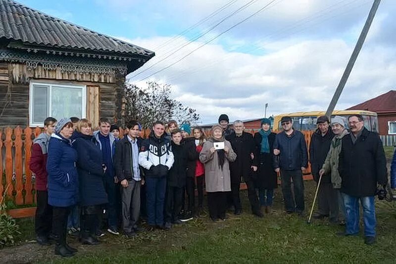 Баткат томская область шегарский район. Бабарыкино Томская область. Село Бабарыкино Шегарского района. Деревня Бабарыкино Томская область. Деревня Бабарыкино Липецкая область.