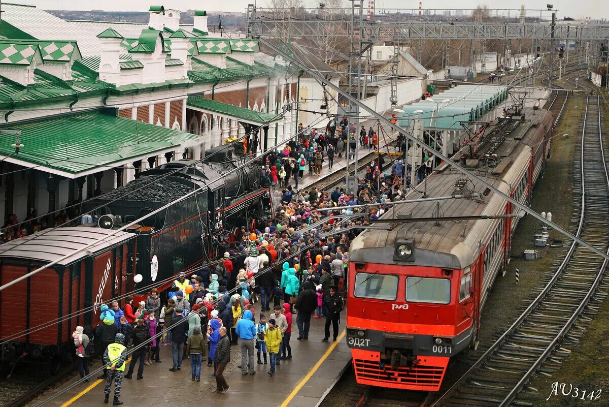 Пермь 1 поезда. Поезд Пермь. Электричка Пермь 1. Станция Пермь 2. Постой станция.