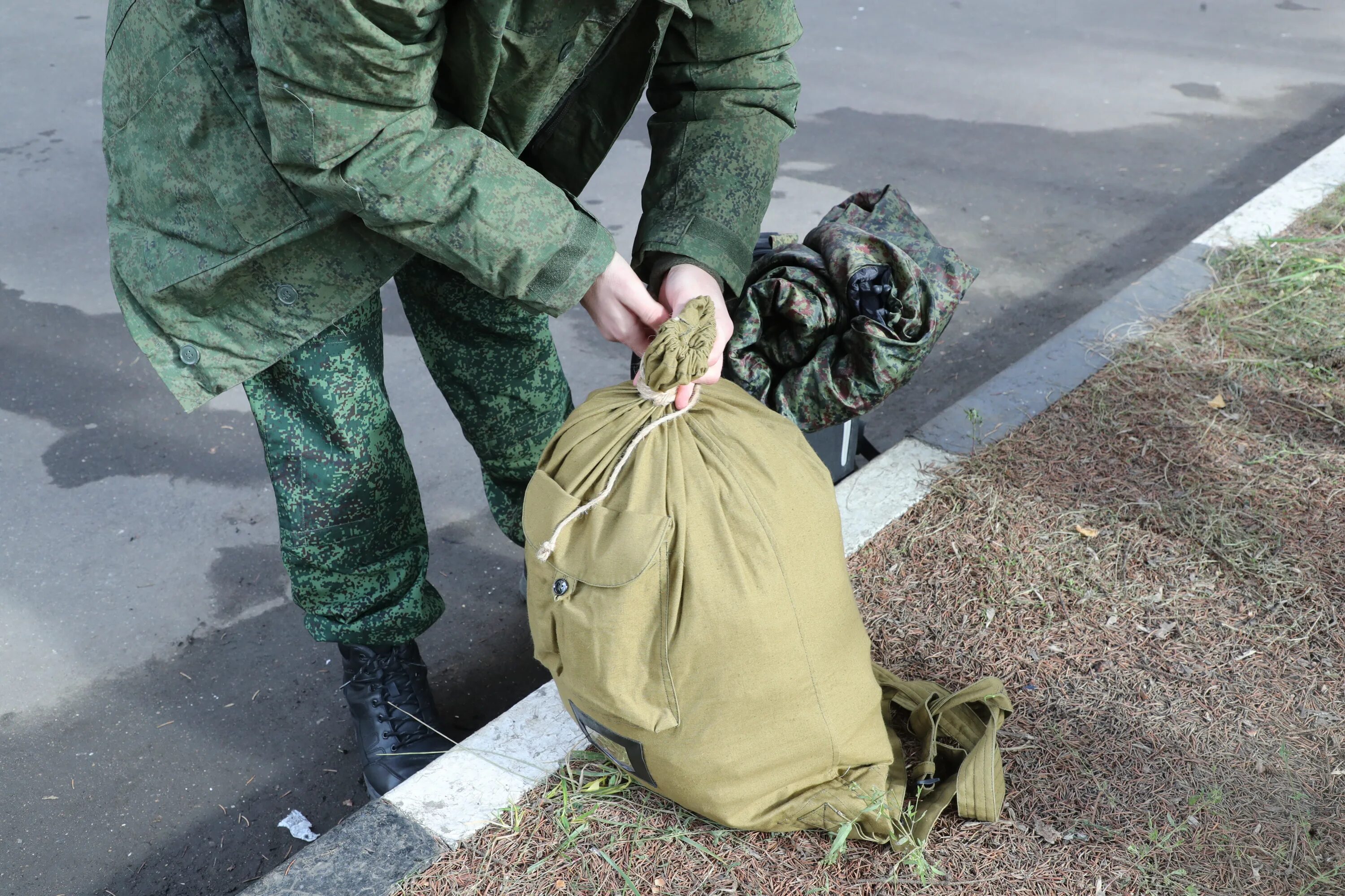 Военная мобилизация. Мобилизация экипировка. Военный Связист. Мобилизация в россии 2024г на сво