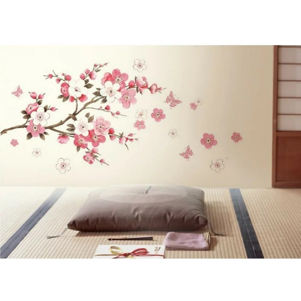 Сакура на стене. Ветка Сакуры на стене. Ветки Сакуры в интерьере. Фотообои Сакура. Цветы на стене Сакура.