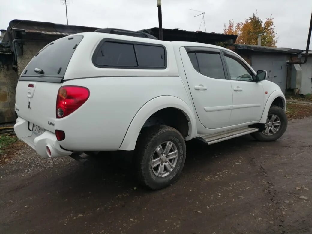 L200 бензин. Мицубиси л200 2008. mitsubishi l200 2008 года. митсубиси л200 2008 года. mitsubishi l200 белый.