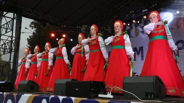 День города Балашиха. Праздники в Балашихе. Город Железнодорожный Московская область день города. Парад в Балашихе день города.