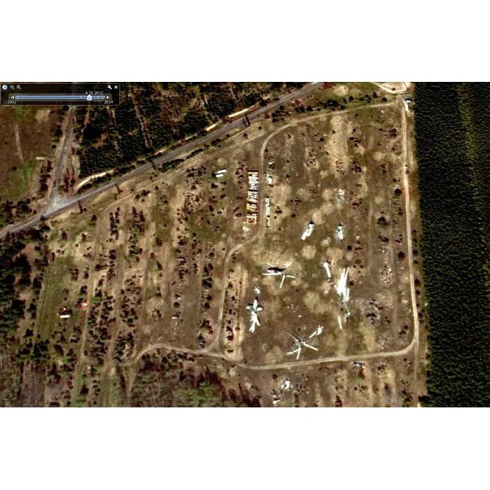 Карта кладбища техники. Припять кладбище техники со спутника. Припять кладбище техники на карте. Чернобыль Рассоха со спутника. Чернобыль кладбище техники Буряковка.