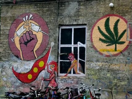 Прежние названия этого города викия и христиания