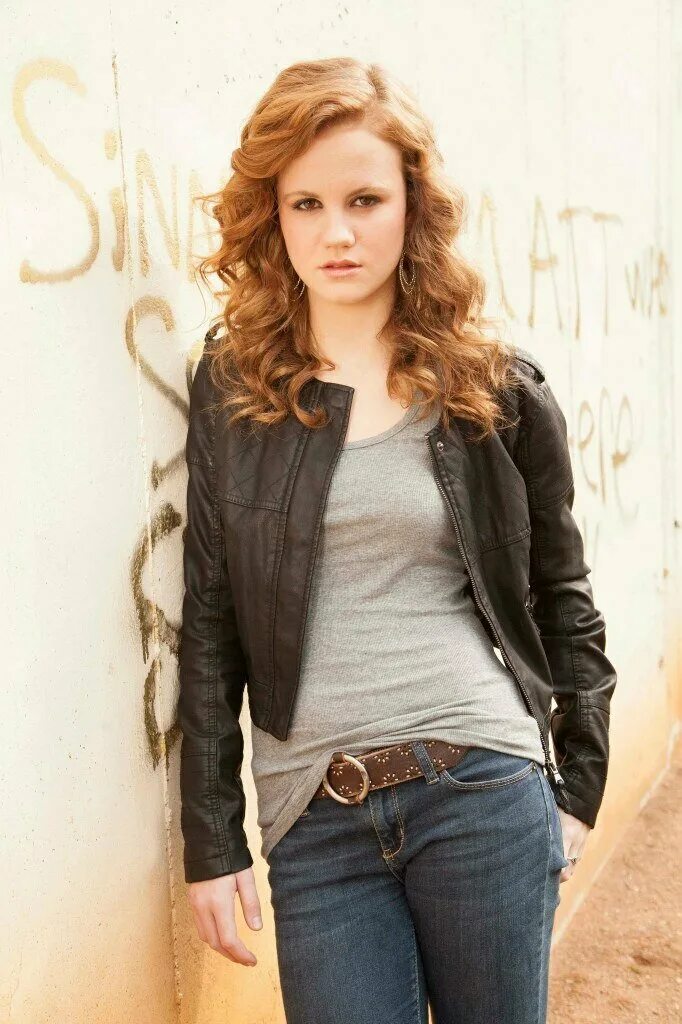 Маккензи линтц. Келли коллинз линтц. Маккензи саттертвейт. Маккензи линтц. Рашель лефевр.