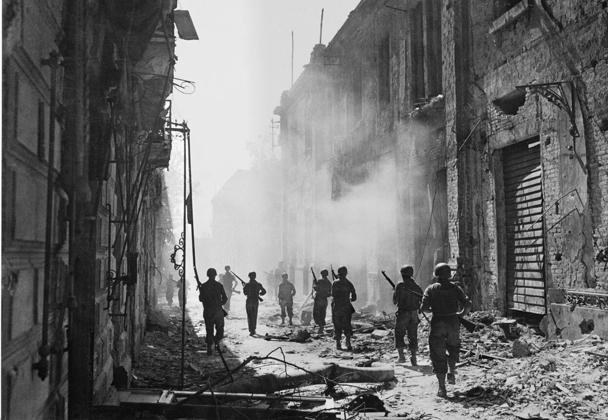 После второй мировой вошла в. Сицилия 1943. Италия 1943 фотографии второй мировой войны. Фотографии Сицилии в 1943.