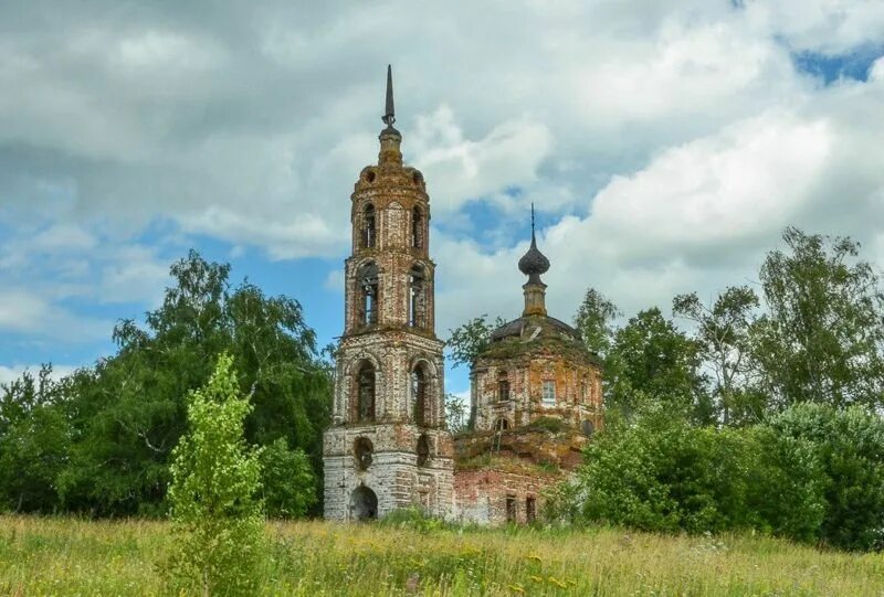 Церковь димитрия солунского (дуброво). Урочище ивановская область. Якшино церковь ивановская область. Деревня клевцово липецкая область. Урочище ивановская область.