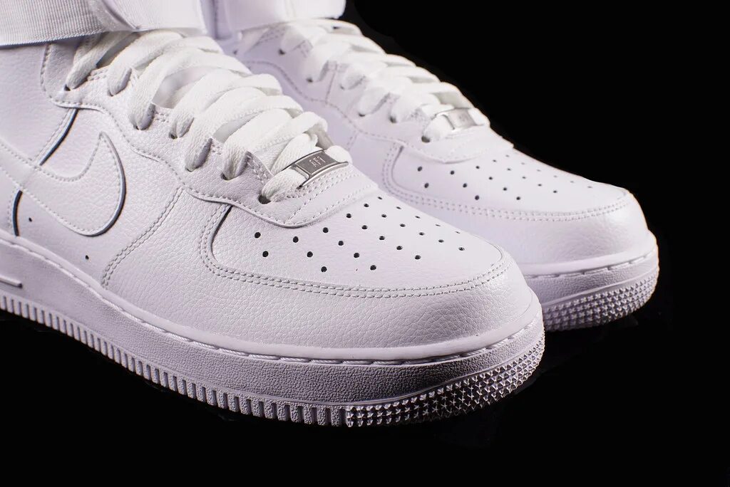 Аир форсы outlet nike. Найк АИР Форс 1. Nike Air Force 1 High 07. Nike Air Force 1 White. Nike Air Force 1 07.