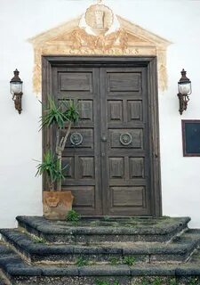 Сфотографировали дверь