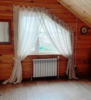 Шторы на скошенные окна в деревянном доме