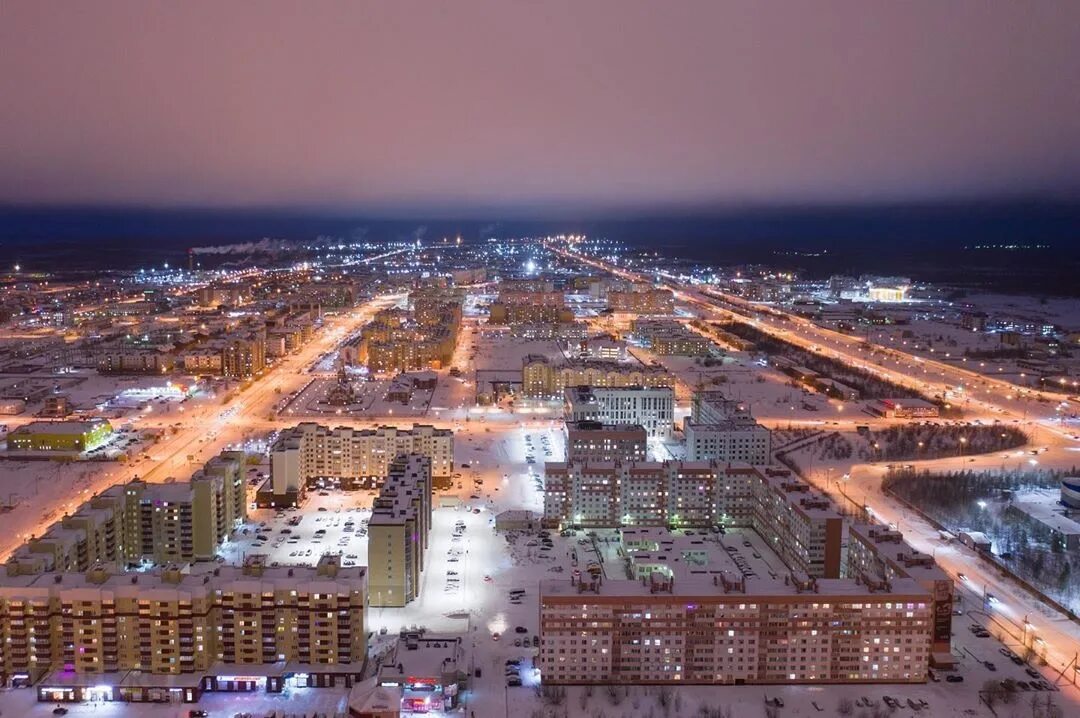 Северное сияние ямбург. Время новосибирск новый уренгой. Время новосибирск новый уренгой. Новый уренгой. Новый уренгой.