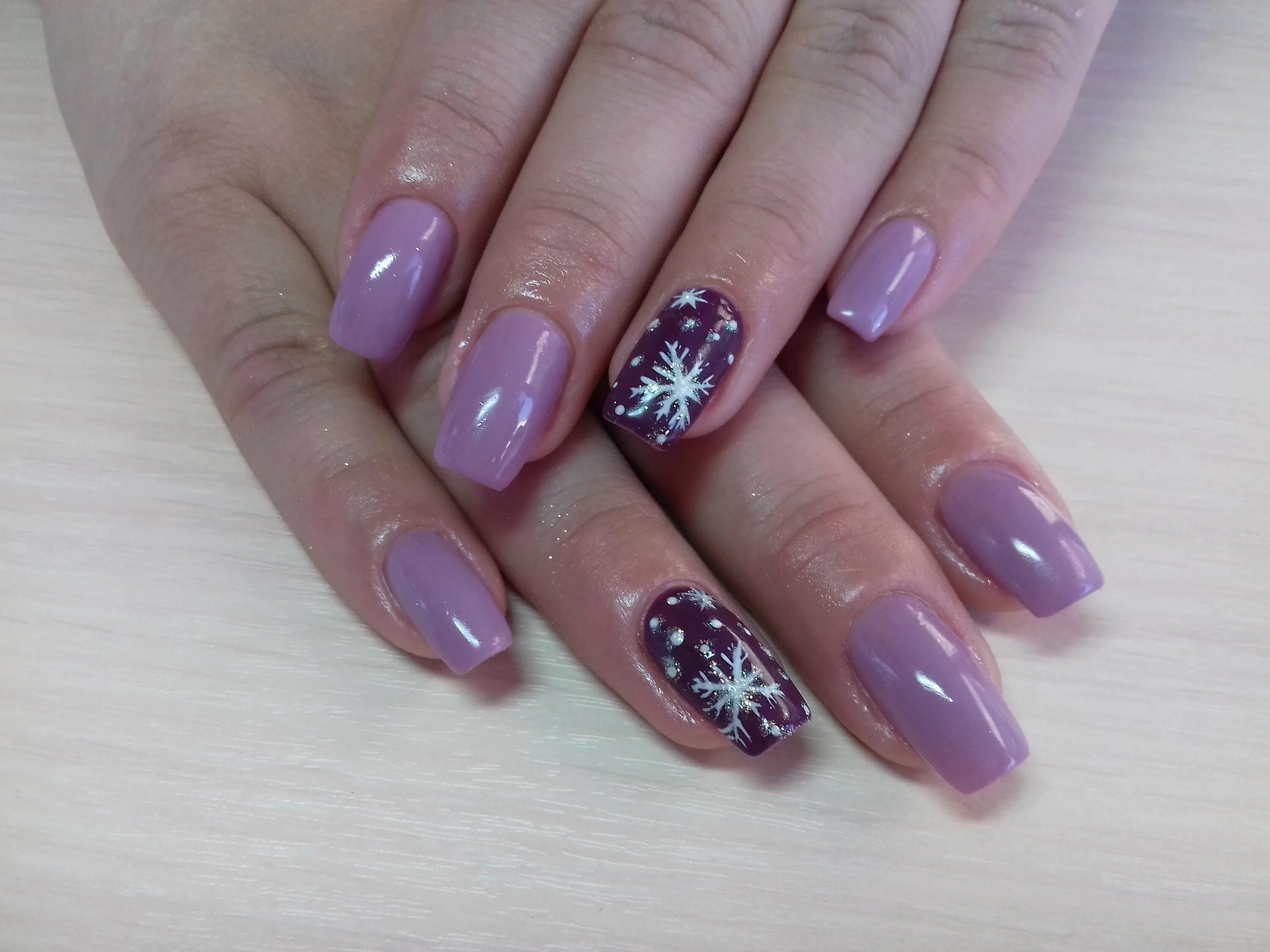 маникюр зима. маникюр 2022 синий кошачий глаз. зимние ногти. зимний маникюр. зимние ногти.