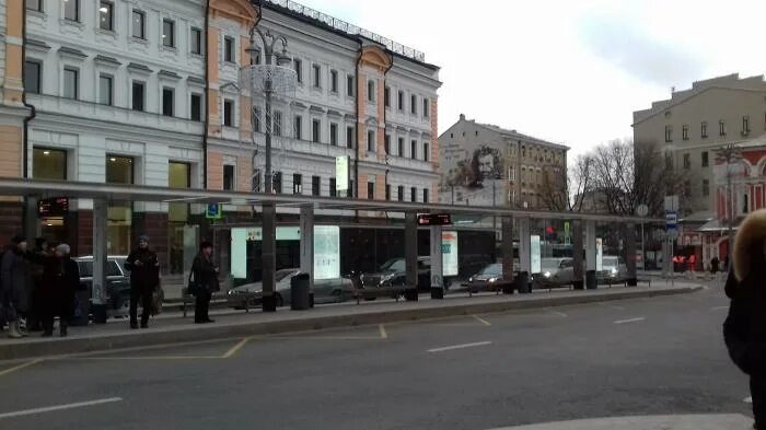 Метро китай город снаружи. Китай город остановки автобусов. Китай город остановки автобусов. Китай город остановки автобусов. Китай город остановки автобусов.