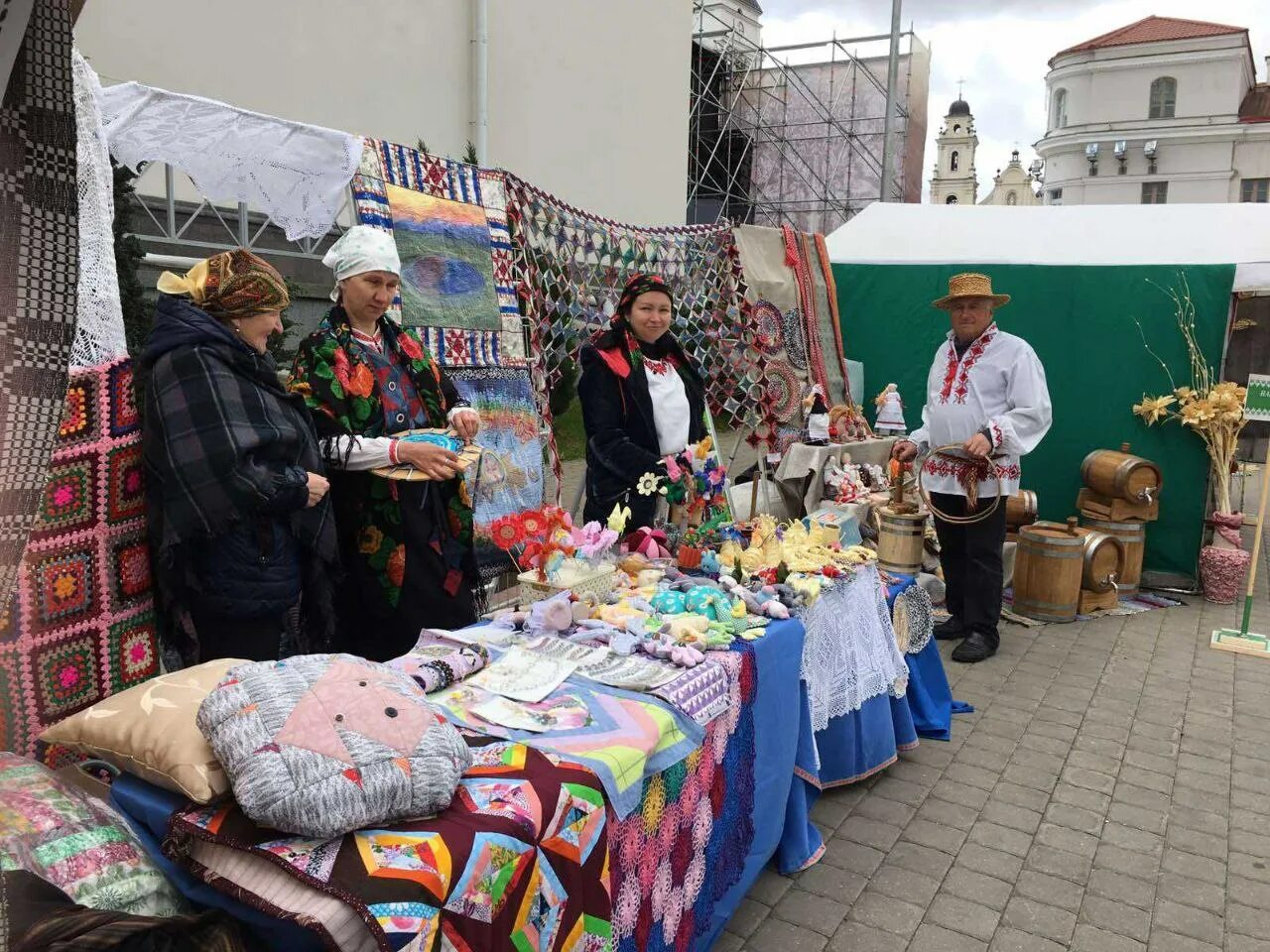 Республиканская традиция. Городская ярмарка сверху.