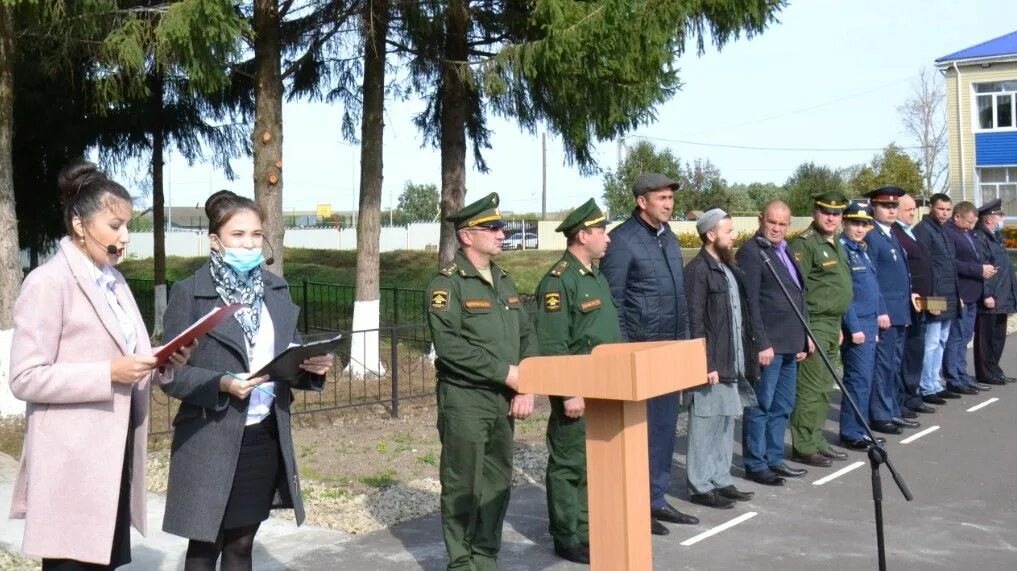 Кадетская школа бийск. Кадетская школа интернат карсун. Кадетская школа интернат директор. Кадетский корпус первомайский тульской. Журба директор кадетской школы.