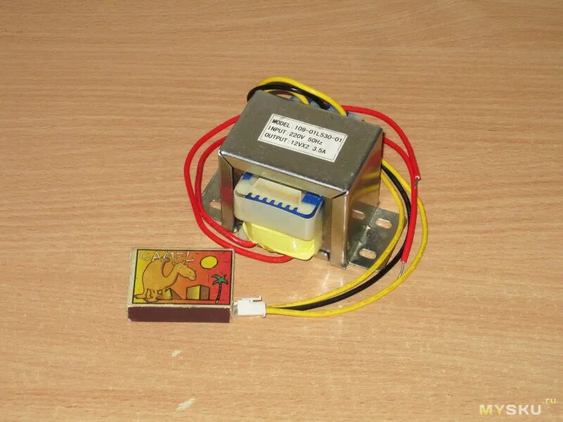 Трансформатор 220 на 3 вольта. Трансформатор 12 вольт 3 ампера. трансформатор 220 на 12 вольт 3 ампера. трансформатор 15 вольт. трансформатор 15 квольт.