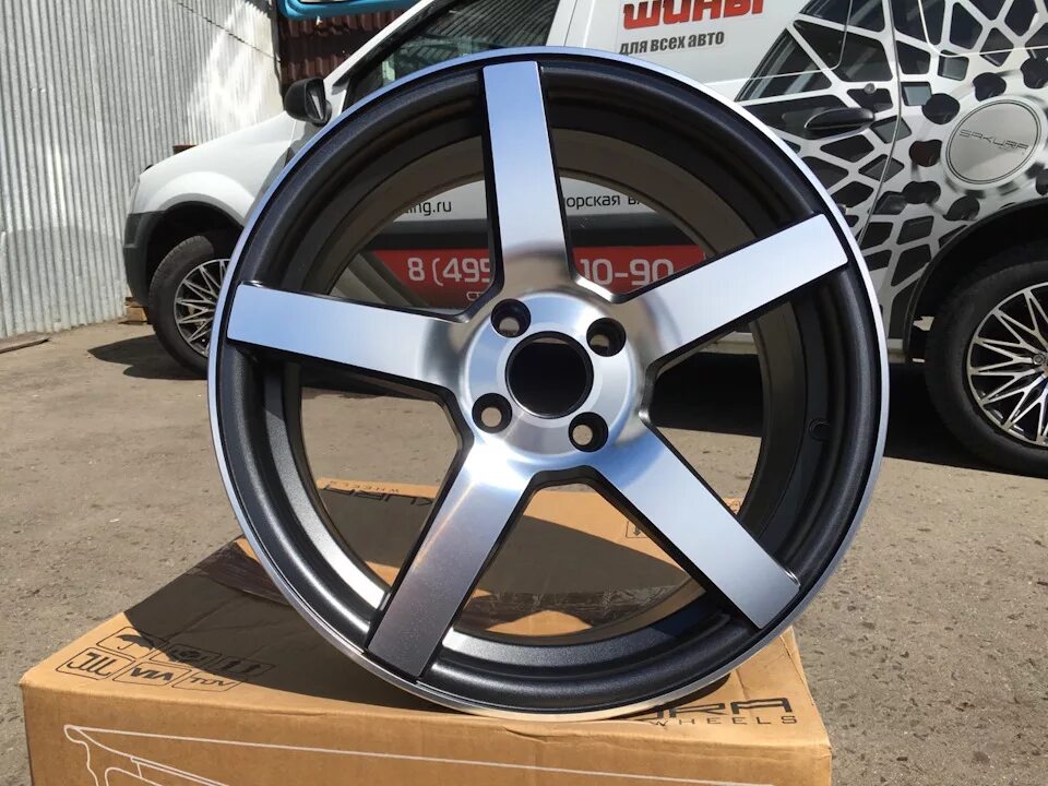 R17 4x100 купить. Воссен 15 радиус. Литые диски r15 Vossen cv3 4x100 dia 60.1. Диски Сакура 16 4 100. Vossen cv7 r17 4x100.