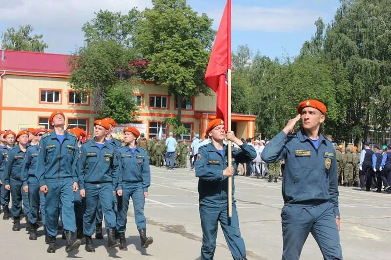 Уральский учебный спасательный центр Новогорный. Уральский учебный спасательный центр МЧС. МЧС Новогорный Челябинская область. Учебный центр МЧС Новогорный Челябинской области.