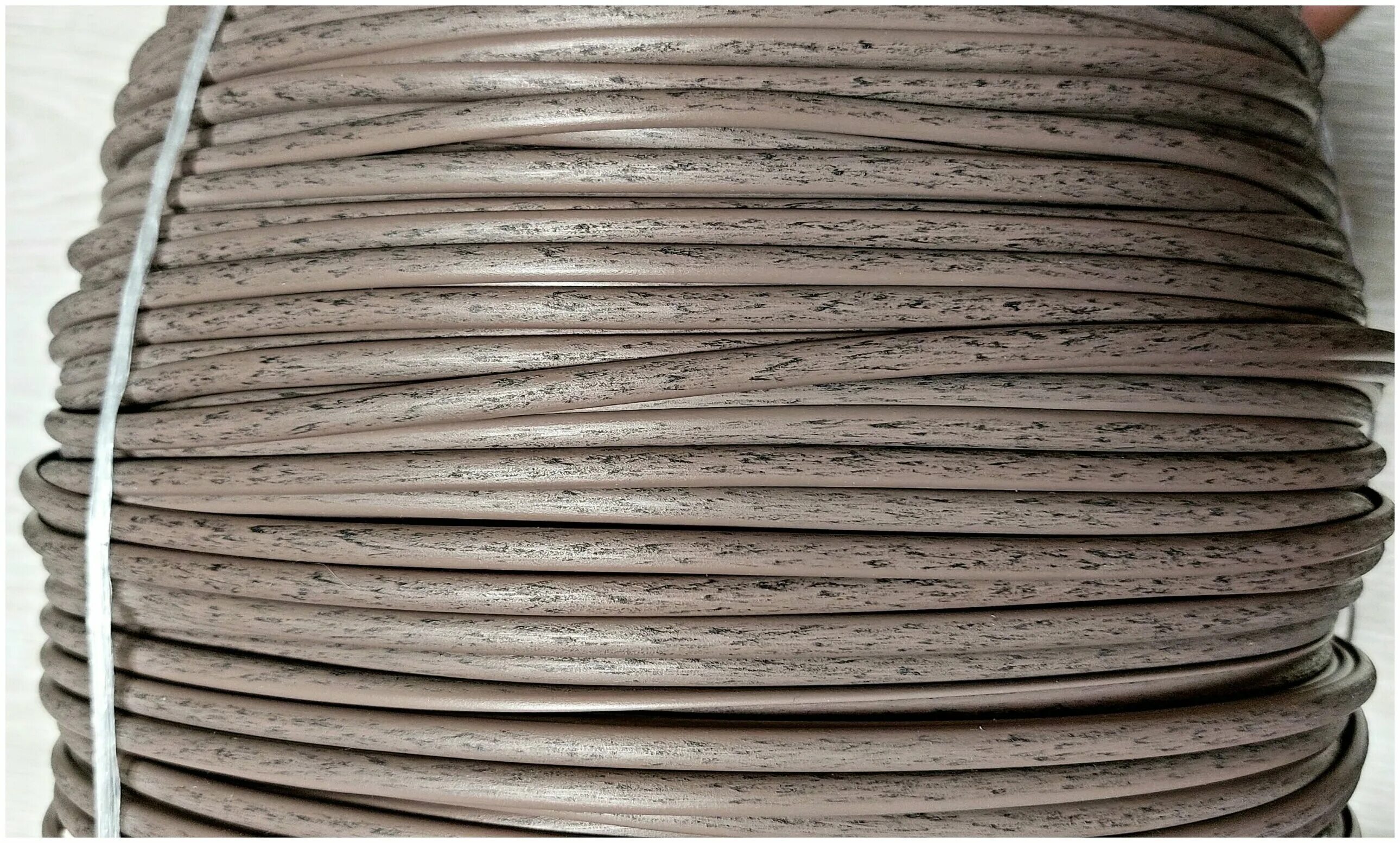 ротанг полутрубка. стул кипр. искусственный ротанг цвет мокко. ротанг для плетения. плетеное полотно.