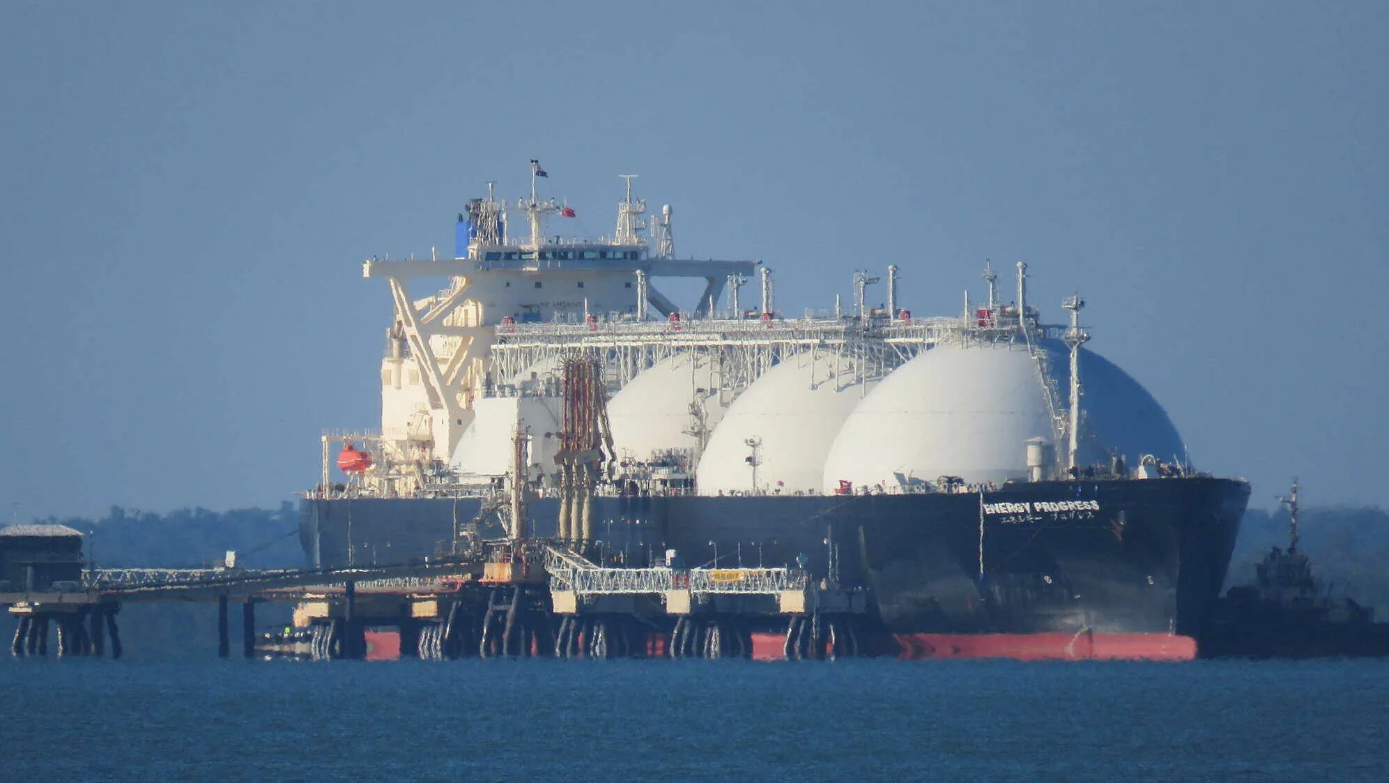 Поставщик спг. Спг газ танкер. сжиженный природный газ (lng). сжиженный природный газ танкер. гранд анива газовоз.