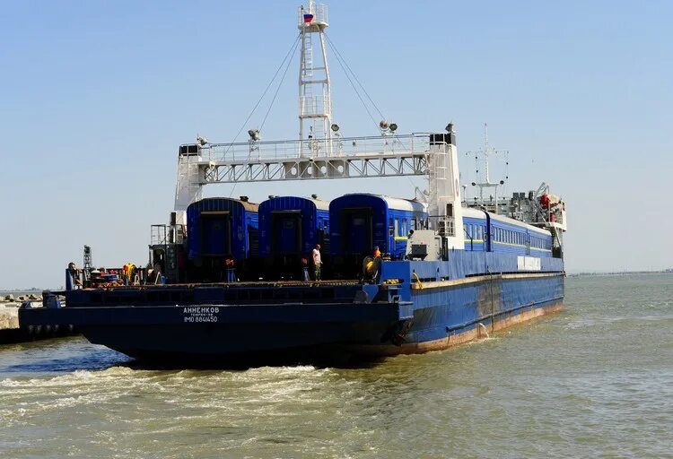 Керченская паромная переправа. Паром симферополь. Керченская паромная переправа сейчас. Паром через керченский пролив 2023. Керченский пролив переправа.