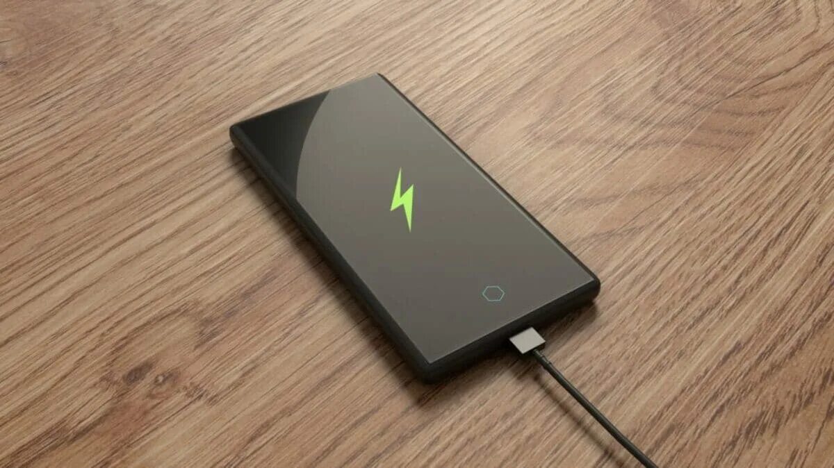 Батарея айфон заряжается. Как правильно заряжать смартфон. Телефон без зарядки. Зарядка для смартфона. Смартфон села батарея.