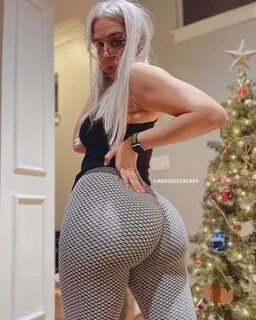 1girl ass female female_only glasses huge_ass madzisstacked solo.