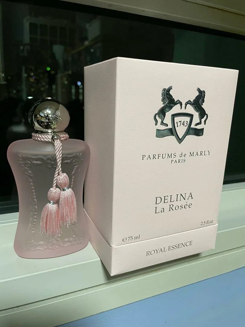 De marly delina la rosee. Parfums de Marly delina EDP 75 мл. Делина ля Розе Парфюм. Марли Делина. Delina la rosee от Parfums de Marly.