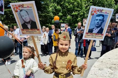 2 8 мая