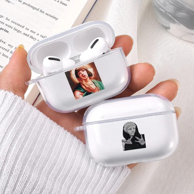 Аирподс стоят. Apple airpods pro 2 чехол. наушники аирподс 2. чехол на эирподс 1. чехол для наушников apple pro airpods.