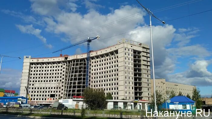 Долгострой нижневартовск. Новая больница в нижневартовске. Больница нижневартовск долгострой. Долгострой сургут. Центральная окружная больница нижневартовск.