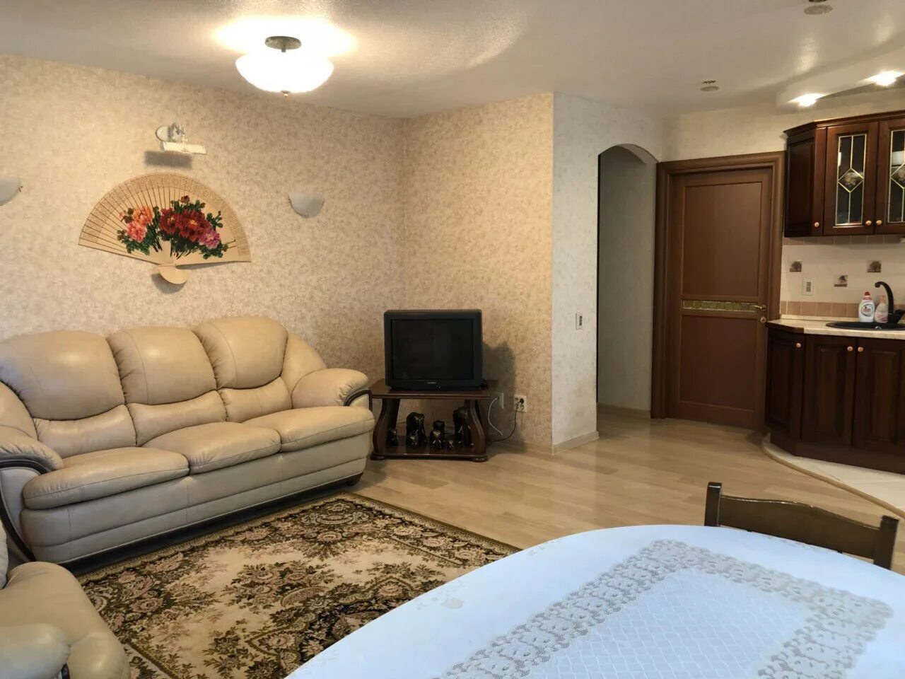 квартиры в кирове в центре города. 3 комнатная квартира киров элитная. гостиница киров на московской. киров улица сурикова 50. квартира студия киров 1 200 000.