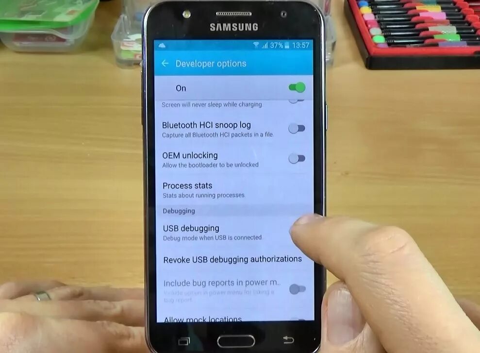 Samsung Galaxy j5 2016. Samsung j5 Bluetooth нечи. Меню телефона самсунг j3. Samsung j5 экран.