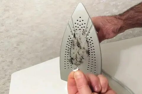 Чем оттереть от утюга ткань