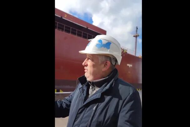 Почему дрозденко в темных очках 2025. Дрозденко ленобласть. губернатор в советском районе. ленобласть дрозденко производство. 47news ленинградская область.