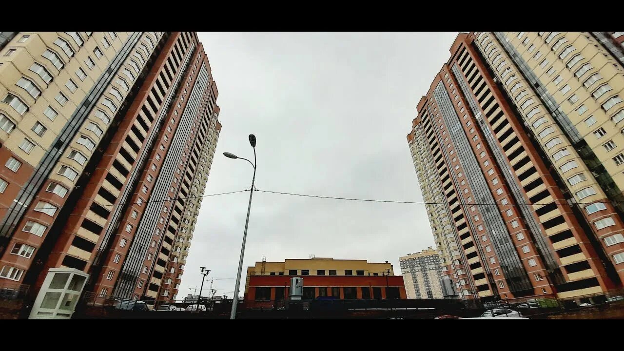 Купить 2-комнатную квартиру с дизайнерским ремонтом на улице Валерия Гаврилина в