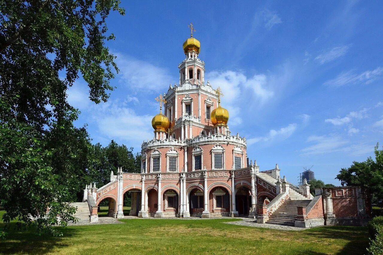 Церковь богородицы в филях. Москва. Храм Покрова Пресвятой Богородицы в Филях.. Храм Покрова Пресвятой Богородицы ву филяых. Церковь Покрова Пресвятой Богородицы в Филях. Церковь Покрова в Филях (1690–1694)..