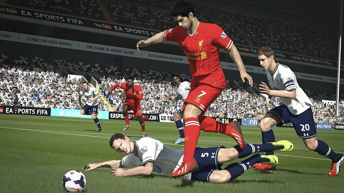 Фифа 14 фото. Fifa 14. Fifa 14 на playstation 4. Футбольная игра. Fifa soccer игра 22.