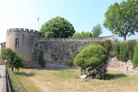 Porte des