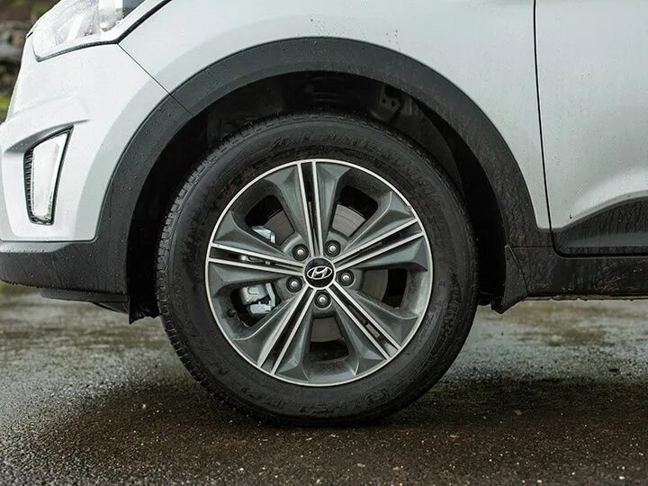 Шины на hyundai creta. Hyundai Creta колеса r17. Hyundai Creta колесо r17 215/60/17. Диск колеса Hyundai Creta.