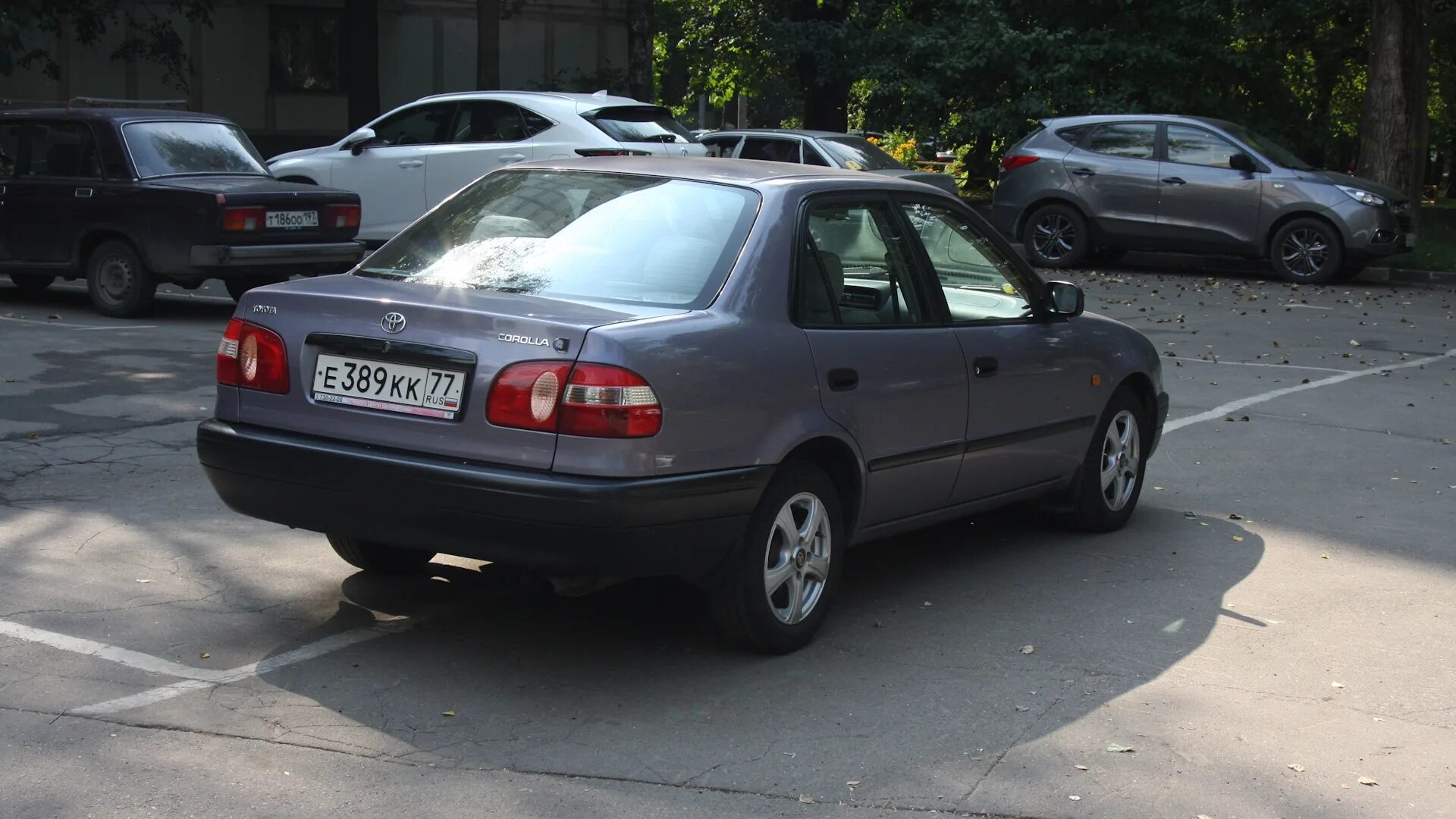 Toyota Corolla 1998г. Тойота Королла 1998г. Машины 1998. Сооба машина 1998.