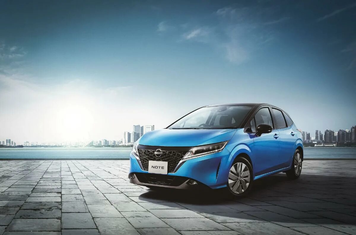 Nissan note 2013. Nissan note e-power nismo. Nissan note. Ниссан ноут 2020. Nissan note 2013.